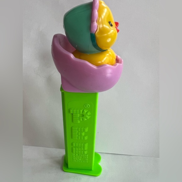 Pez 2003 Chick Dispenser made it n Slovenia 🇸🇮 - Picture 3 of 5